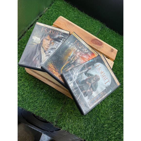 The Hobbit: The Motion Picture Trilogy (DVD) - 3Pack - Picture 2 of 10